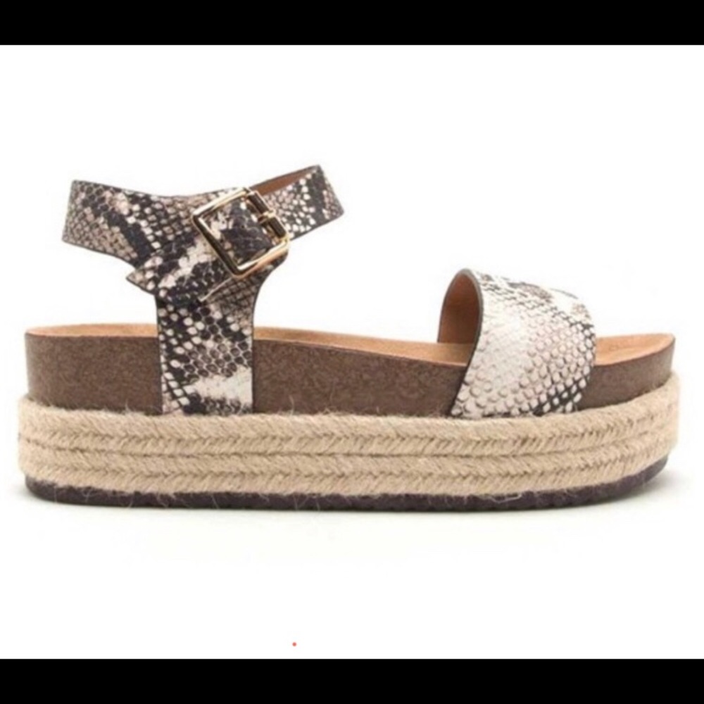 🌻SNAKESKIN ESPADRILLES 🌻
